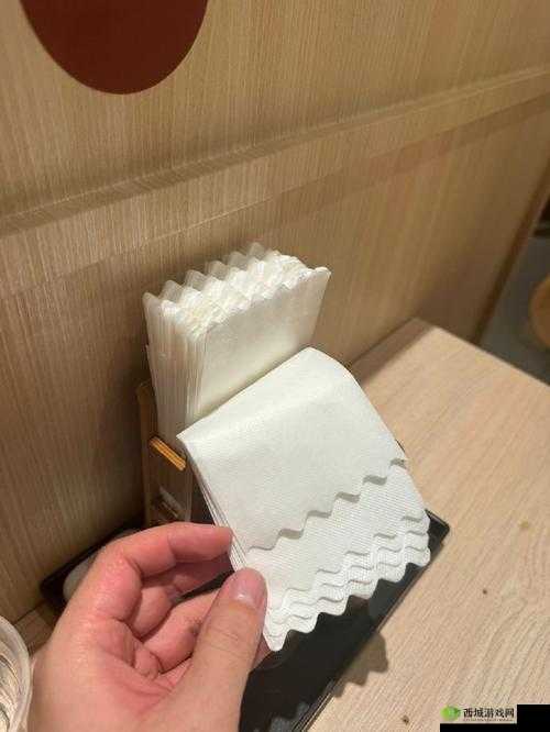 b 站准备纸巾:为何要这样做