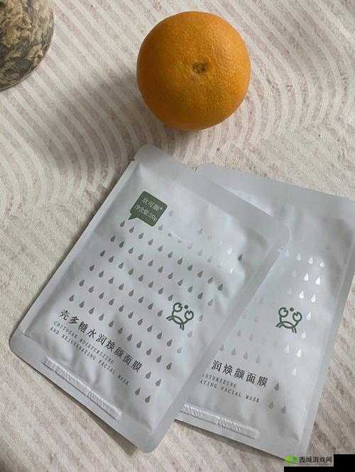 一边亲着一面膜下面怎么回事:探寻背后真相