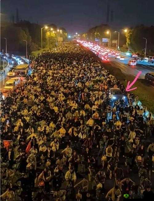 今天晚上让你哭着喊停小车:到底发生了什么